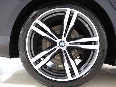 Used 2019 BMW 750i RWD image 88