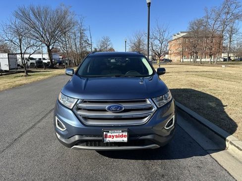 Used 2018 Ford Edge SEL w/ Cargo Accessory Package image 4