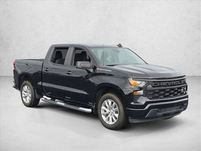 Used 2024 Chevrolet Silverado 1500 Custom RWD image 3