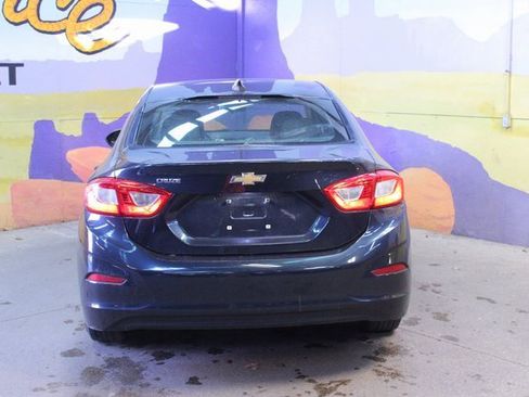 Used 2016 Chevrolet Cruze LS image 7