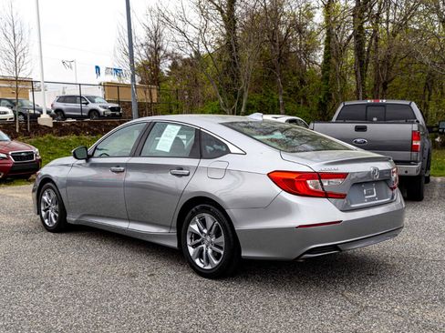 Used 2019 Honda Accord LX image 4