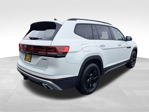 New 2026 Volkswagen Atlas Peak Edition AWD/4WD image 6