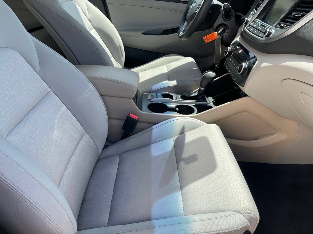 Used 2018 Hyundai Tucson SEL FWD image 25