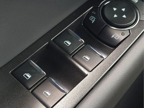 New 2026 Ford Explorer Active image 16