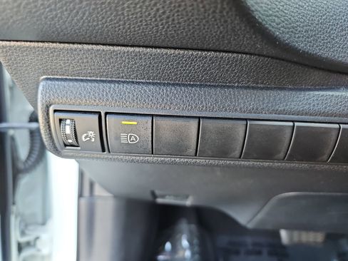 Used 2021 Toyota Corolla LE w/ Carpet Mat Package (TMS) image 24