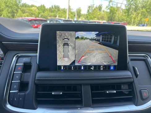 Used 2022 Chevrolet Tahoe High Country AWD/4WD image 21