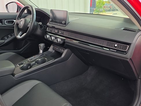 Used 2024 Honda Civic EX-L image 32
