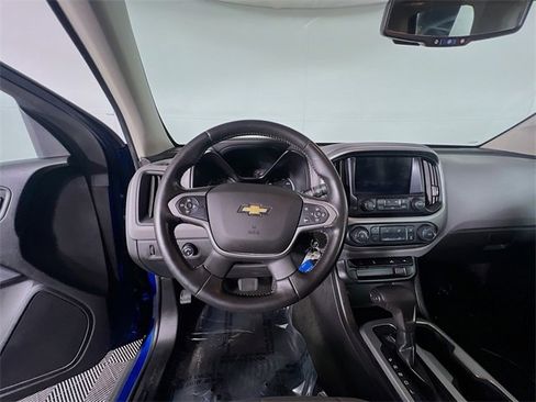 Used 2018 Chevrolet Colorado LT w/ LT Convenience Package image 13