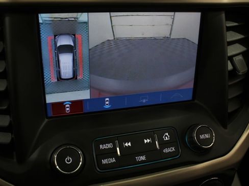 Used 2017 GMC Acadia Denali w/ Technology Package AWD/4WD image 36