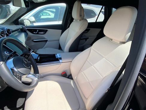 Certified 2026 Mercedes-Benz GLC 300 image 6
