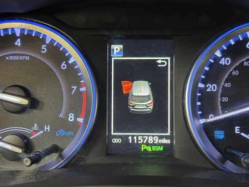 Used 2019 Toyota Highlander Limited Platinum image 34