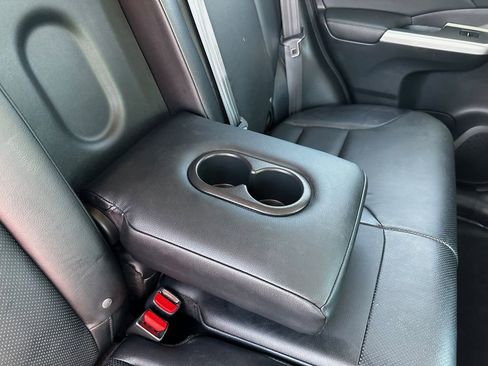 Used 2016 Honda CR-V Touring image 17