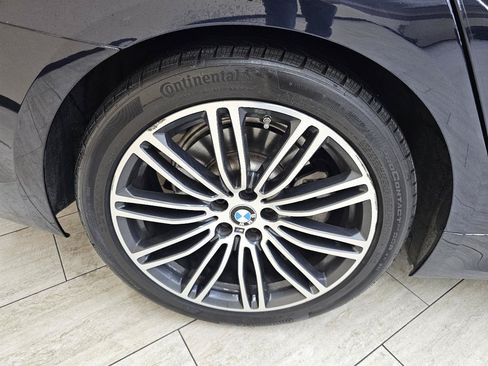 Used 2019 BMW 530i w/ M Sport Package RWD image 45