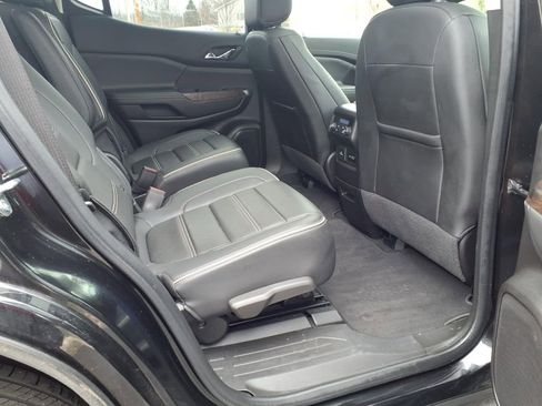 Used 2023 GMC Acadia Denali w/ Denali Ultimate Package AWD/4WD image 32