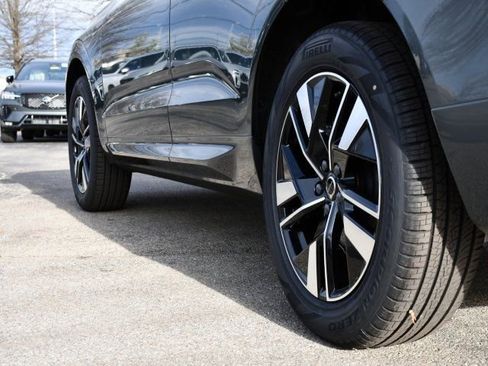 New 2026 Volvo XC60 B5 Plus w/ Protection Package Premier AWD/4WD image 9