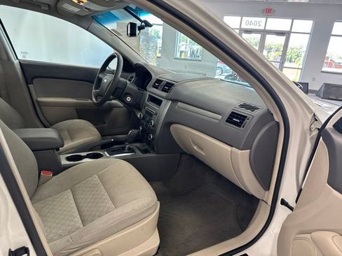 Used 2012 Ford Fusion SE FWD image 23