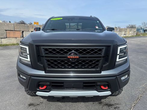 Used 2021 Nissan Titan PRO-4X w/ Pro-4x Convenience Package AWD/4WD image 2