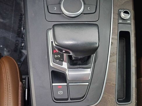 Used 2018 Audi Q5 2.0T Premium Plus AWD/4WD image 30