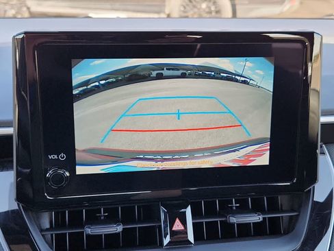 Used 2024 Toyota Corolla SE image 25