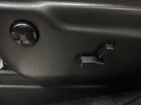 Used 2017 Dodge Durango GT w/ Premium Group AWD/4WD image 16