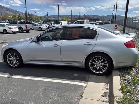 Used 2008 INFINITI G35 x Sedan w/ Premium Pkg AWD/4WD image 4
