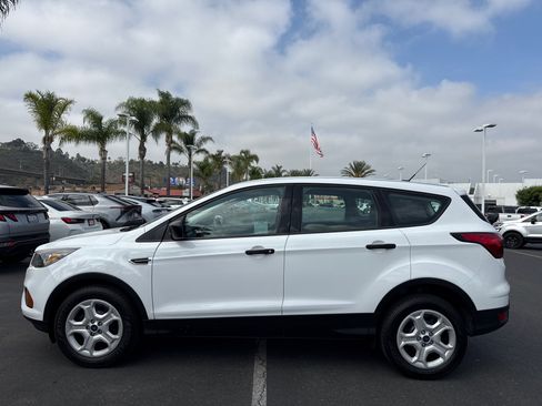 Used 2019 Ford Escape S FWD image 4