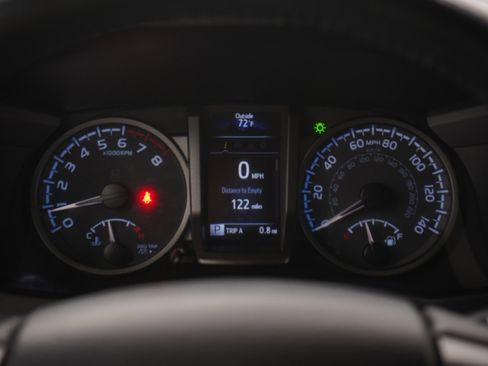 Used 2023 Toyota Tacoma TRD Sport AWD/4WD image 23