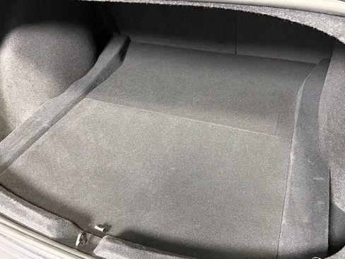 Used 2024 Tesla Model 3 Standard Range RWD image 33