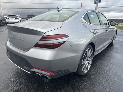 Used 2023 Genesis G70 2.0T image 7