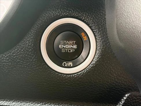 Used 2021 RAM 1500 Big Horn image 12