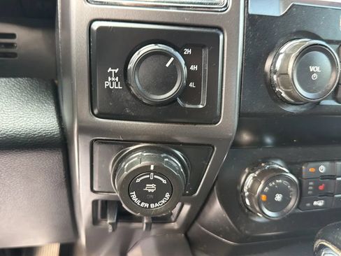 Used 2020 Ford F150 XLT w/ Equipment Group 302A Luxury AWD/4WD image 27