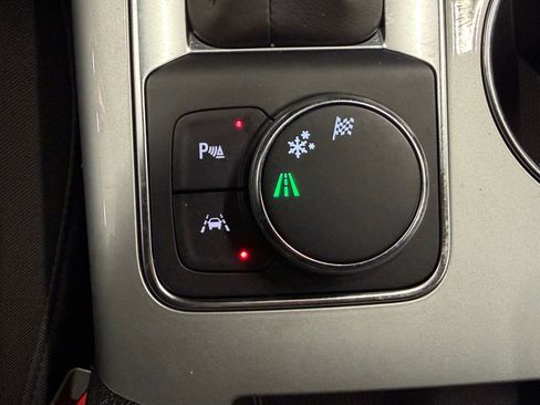 Used 2024 Chevrolet Blazer LT w/ Convenience Package FWD image 40