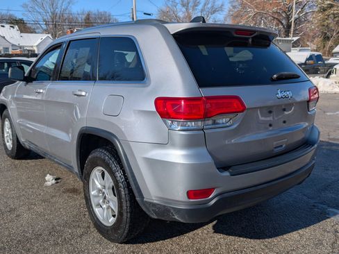 Used 2015 Jeep Grand Cherokee Laredo w/ Quick Order Package 23E RWD image 6