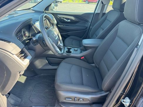Used 2023 GMC Terrain SLE w/ Driver Convenience Package AWD/4WD image 6