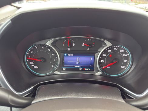 Used 2020 Chevrolet Equinox LT image 17