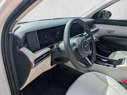 New 2026 Hyundai Tucson SEL FWD image 3