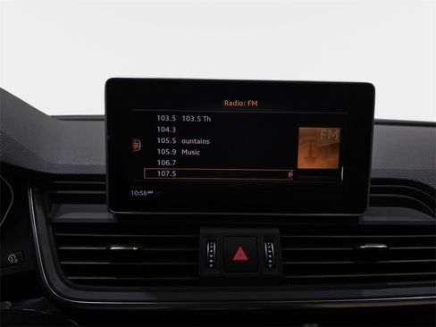 Used 2020 Audi Q5 e Prestige image 24