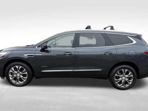 Used 2019 Buick Enclave Avenir w/ Avenir Technology Package image 10