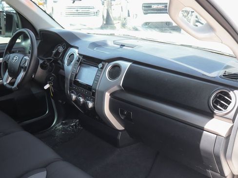 Used 2016 Toyota Tundra SR5 RWD image 31