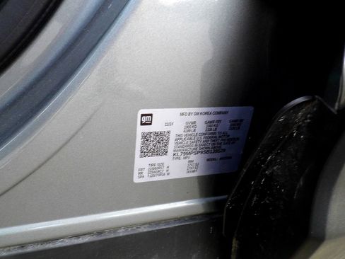 Used 2025 Chevrolet TrailBlazer LT image 28