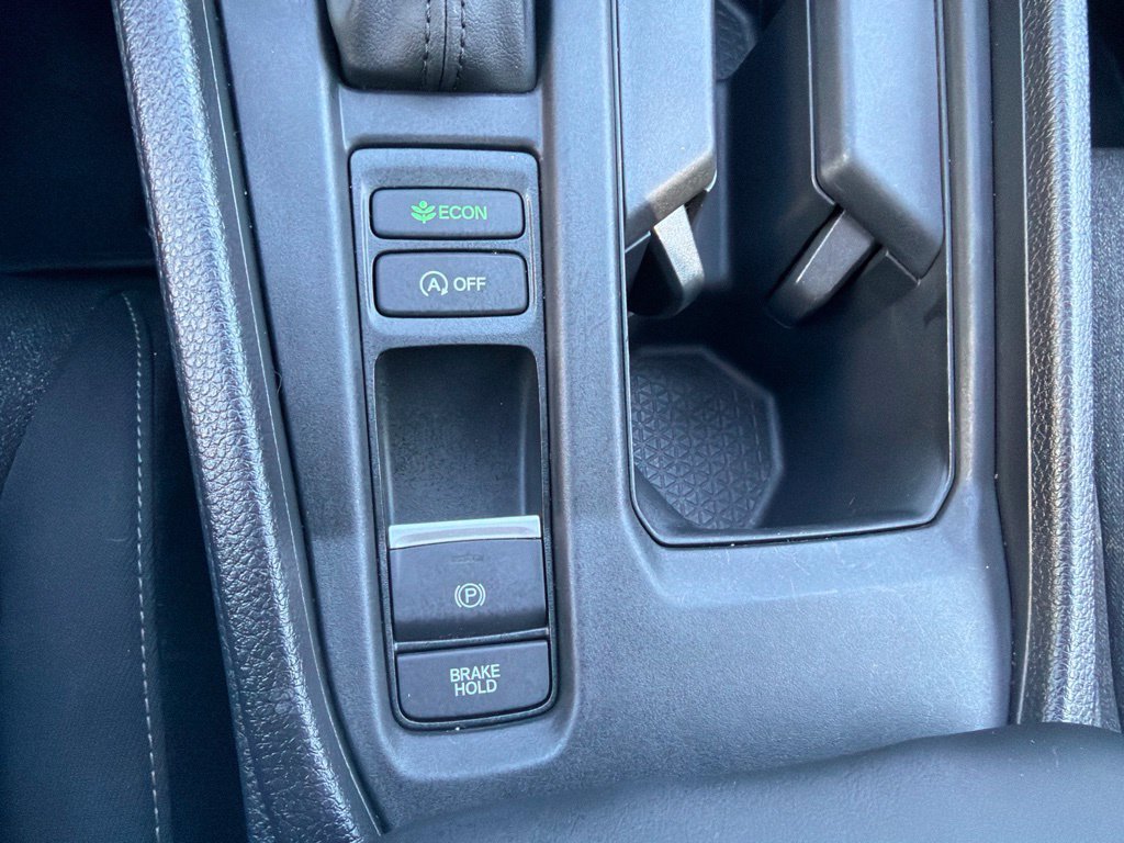 Used 2025 Honda Accord SE image 30