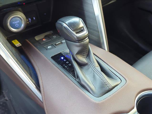 Used 2022 Toyota Venza Limited w/ Advanced Technology Package AWD/4WD image 18