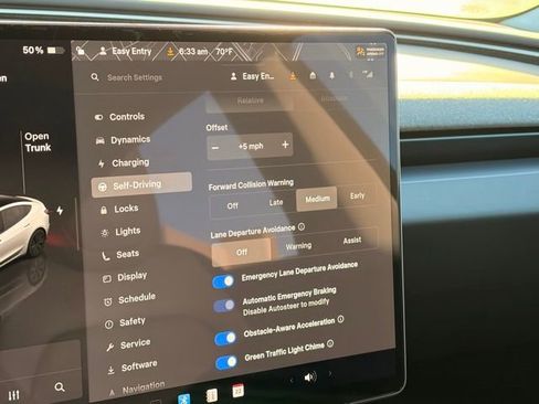 Used 2025 Tesla Model 3 Long Range RWD image 15