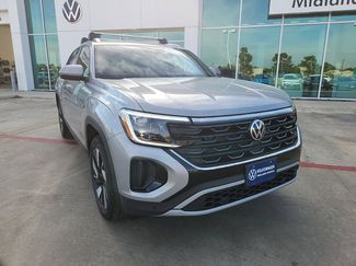 New 2026 Volkswagen Atlas Cross Sport SE video 1