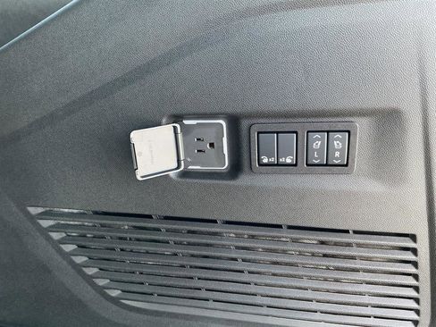 New 2025 Chevrolet Suburban Premier w/ Sun And Tow Package image 35