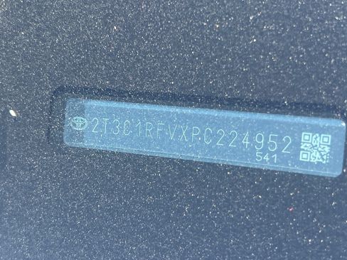 Used 2023 Toyota RAV4 XLE Premium FWD image 23