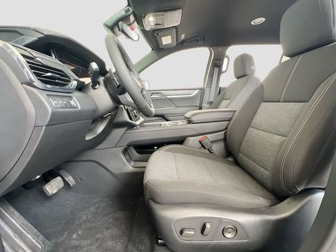 New 2026 GMC Acadia Elevation image 15