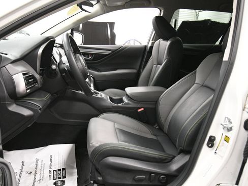 Used 2023 Subaru Outback Onyx Edition AWD/4WD image 10