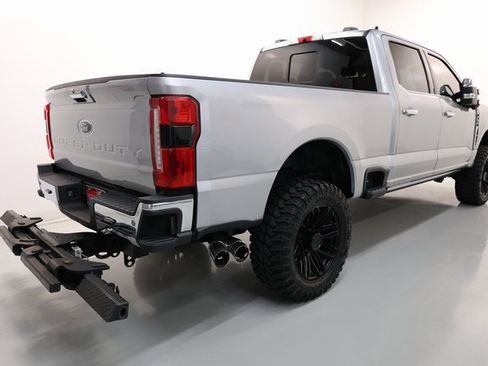 Used 2023 Ford F350 Lariat w/ Lariat Ultimate Package image 75
