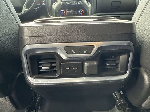 Used 2022 Chevrolet Silverado 2500 LTZ w/ LTZ Convenience Package image 21